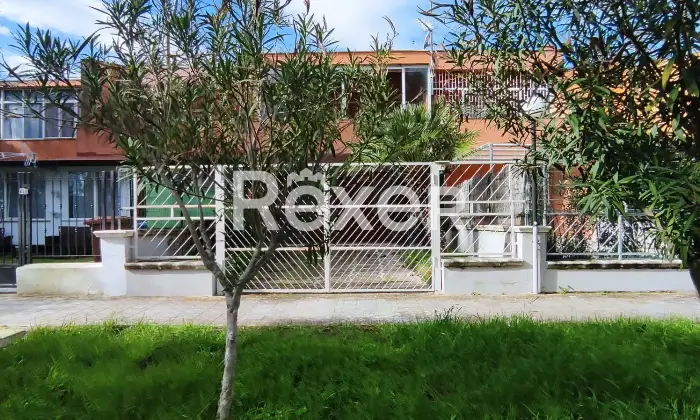 Rexer-Manfredonia-Mini-appartamento-in-villaggio-residenziale-Altro