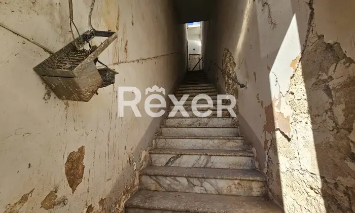 Rexer-San-Pietro-Vernotico-Ampia-soluzione-indipendente-su-due-livelli-con-garage-da-ristrutturare-San-Pietro-Vernotico-BR-Altro