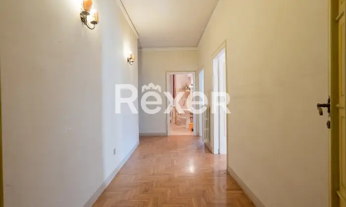 Rexer-Pisa-Villa-con-parco-e-piscina-Altro