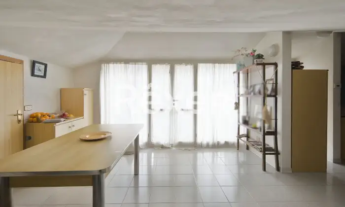 Rexer-Gatteo-a-Mare-Trilocale-al-primo-piano-con-mansarda-e-terrazza-Altro