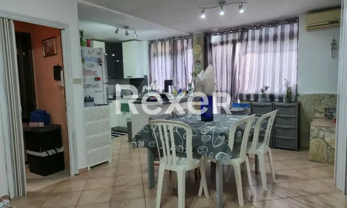 Rexer-Bagheria-Spaziosa-Casa-Indipendente-Disposta-su-Pi-Livelli-Altro