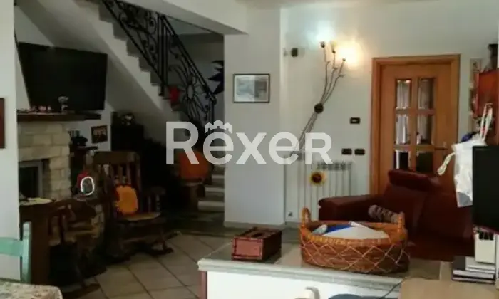 Rexer-Formia-Villa-luminosa-con-ampi-spazi-esterni-a-Trivio-Formia-Altro