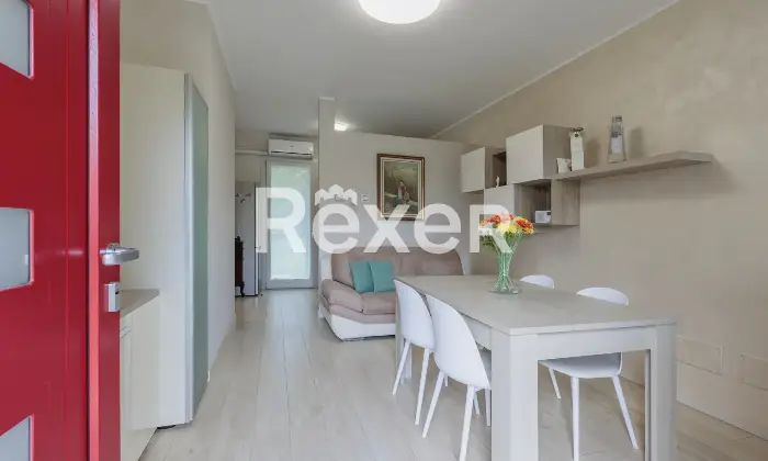 Rexer-Brembate-di-Sopra-Villa-indipendente-con-due-abitazioni-e-ampie-pertinenze-Altro