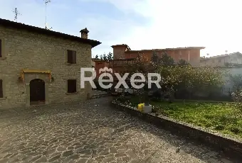 Rexer-Pavullo-nel-Frignano-Casa-indipendente-su-tre-piani-con-cortile-e-garage-a-Verica-Pavullo-nel-Frignano-Altro