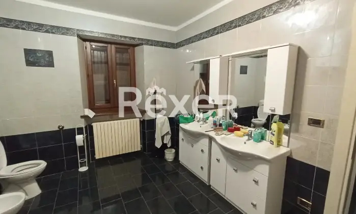 Rexer-Pavullo-nel-Frignano-Casa-indipendente-su-tre-piani-con-cortile-e-garage-a-Verica-Pavullo-nel-Frignano-Altro