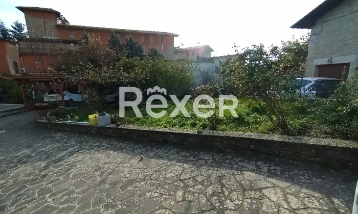 Rexer-Pavullo-nel-Frignano-Casa-indipendente-su-tre-piani-con-cortile-e-garage-a-Verica-Pavullo-nel-Frignano-Altro