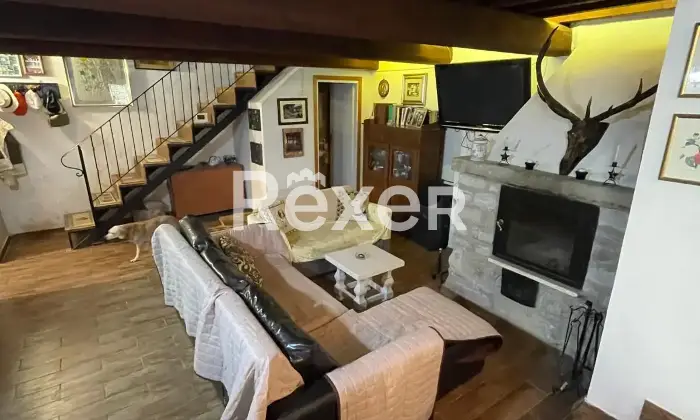 Rexer-Serravalle-Villa-in-vendita-a-Serravalle-di-Bibbiena-AR-Via-Fiume-Altro