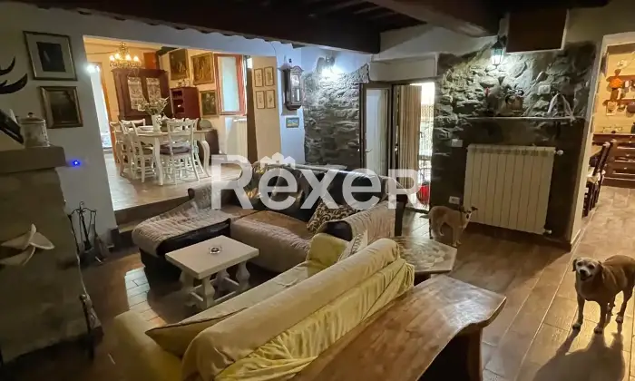 Rexer-Serravalle-Villa-in-vendita-a-Serravalle-di-Bibbiena-AR-Via-Fiume-Altro