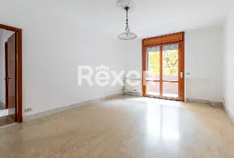 Rexer-Settimo-Milanese-Ampio-appartamento-di-Tre-locali-con-cucina-abitabile-Altro