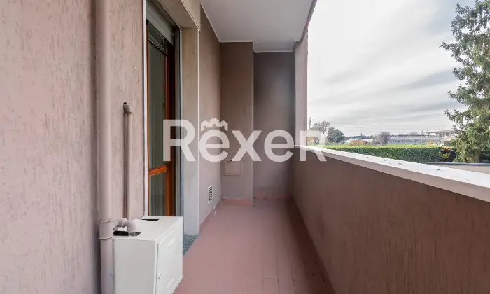 Rexer-Settimo-Milanese-Ampio-appartamento-di-Tre-locali-con-cucina-abitabile-Altro
