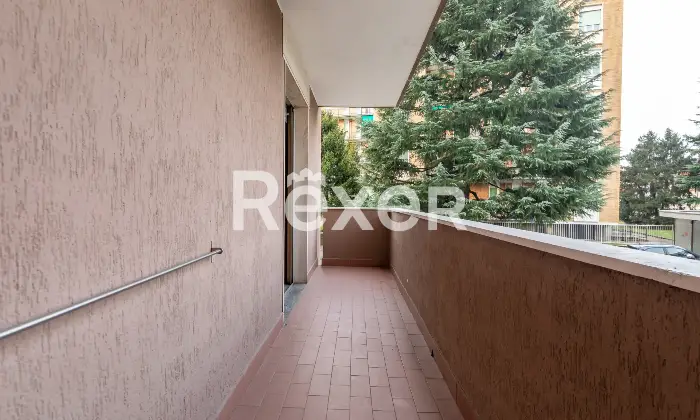 Rexer-Settimo-Milanese-Ampio-appartamento-di-Tre-locali-con-cucina-abitabile-Altro