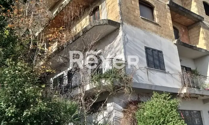 Rexer-Pennapiedimonte-Palazzina-su-tre-piani-con-appartamenti-balconi-e-riscaldamento-autonomo-a-metano-Altro