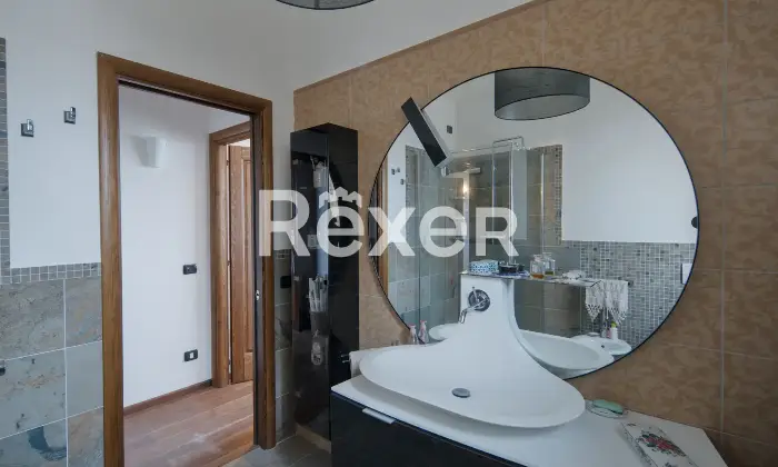 Rexer-Poggio-Torriana-Villa-indipendente-su-un-unico-livello-con-giardino-Altro