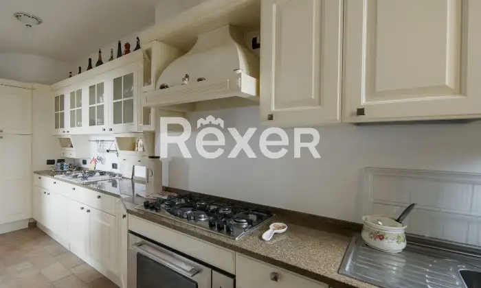 Rexer-Poggio-Torriana-Villa-indipendente-su-un-unico-livello-con-giardino-Altro