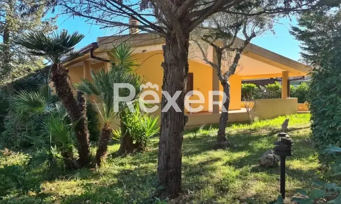 Rexer-Cassano-delle-Murge-villa-in-vendita-villaggio-incoronata-cassano-delle-murge-Giardino