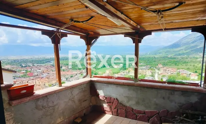 Rexer-Celano-Casa-in-vendita-nel-cuore-del-centro-storico-di-Celano-Terrazzo