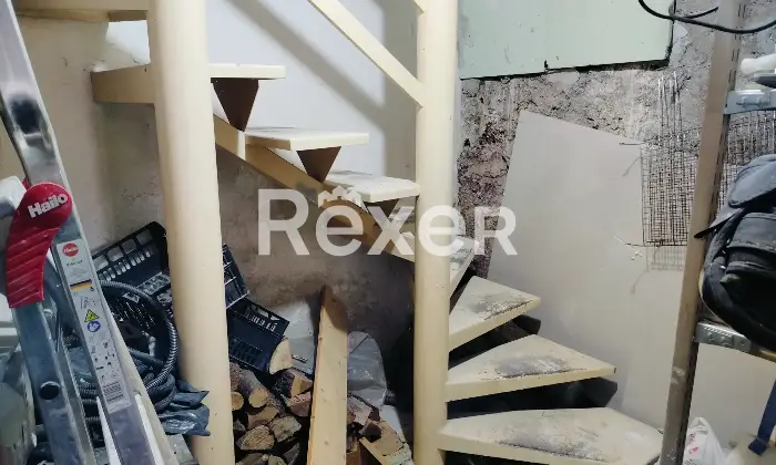 Rexer-Celano-Casa-in-vendita-nel-cuore-del-centro-storico-di-Celano-Cantina