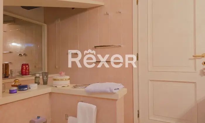 Rexer-Toscolano-Maderno-Trilocale-con-giardino-privato-Altro