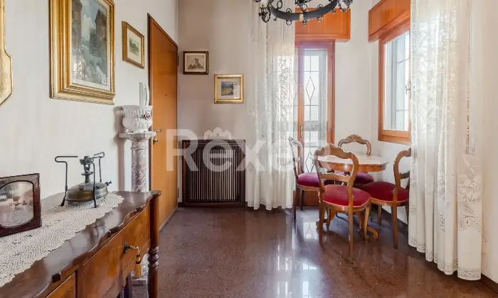 Rexer-Bologna-Trilocale-al-piano-primo-Altro