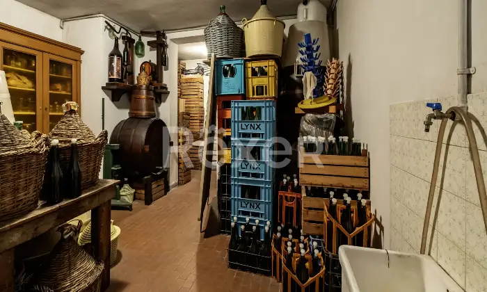 Rexer-Bologna-Trilocale-al-piano-primo-Altro