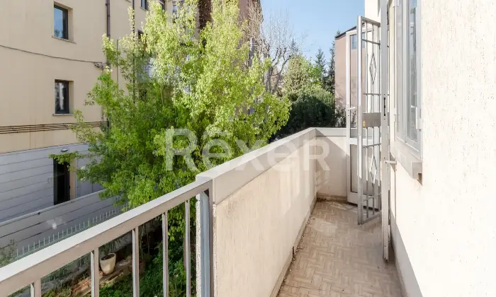 Rexer-Bologna-Trilocale-al-piano-primo-Altro