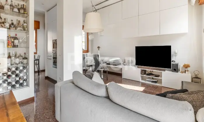 Rexer-Bologna-Trilocale-ristrutturato-Altro