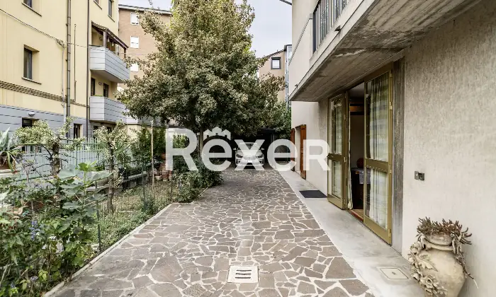 Rexer-Bologna-Trilocale-ristrutturato-Altro