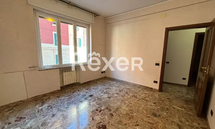 Rexer-Savona-Trilocale-comodo-al-centro-e-i-servizi-Altro