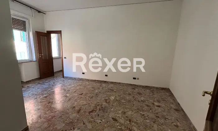 Rexer-Savona-Trilocale-comodo-al-centro-e-i-servizi-Altro