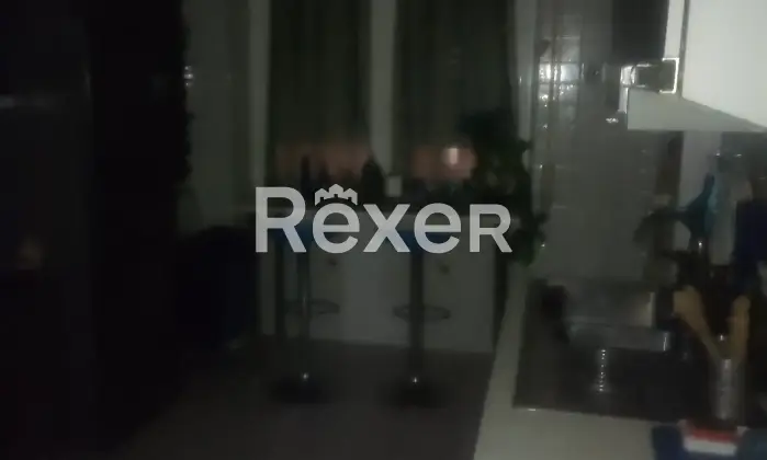 Rexer-Roma-Appartamento-bilocale-con-ascensore-e-cantina-Cucina