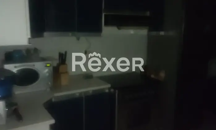 Rexer-Roma-Appartamento-bilocale-con-ascensore-e-cantina-Cucina