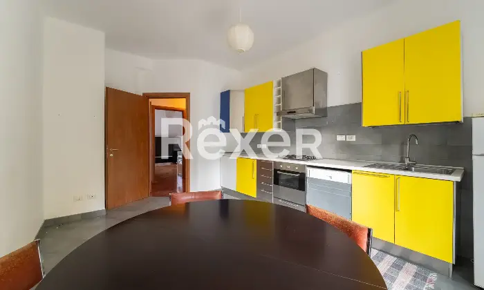 Rexer-Milano-Bilocale-piano-alto-zona-Washington-Altro
