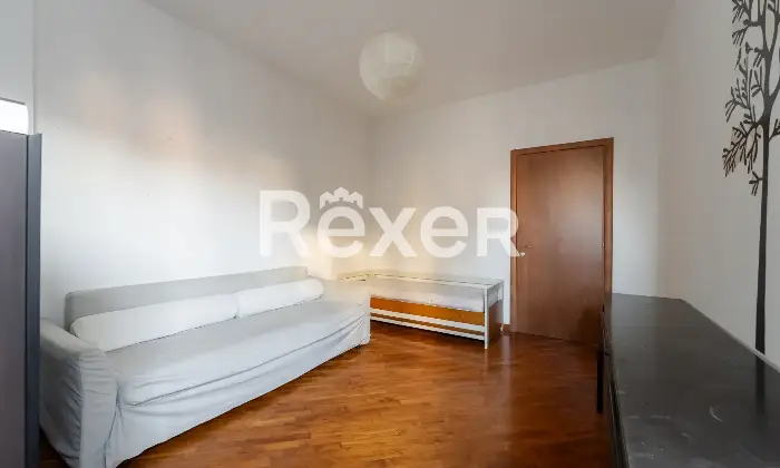 Rexer-Milano-Bilocale-piano-alto-zona-Washington-Altro