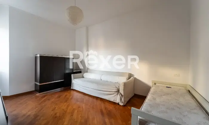 Rexer-Milano-Bilocale-piano-alto-zona-Washington-Altro