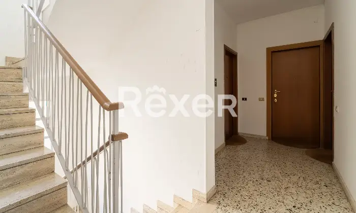 Rexer-Milano-Bilocale-piano-alto-zona-Washington-Altro