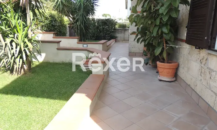 Rexer-Terni-Villetta-a-schiera-zona-residenziale-ottimo-stato-Giardino