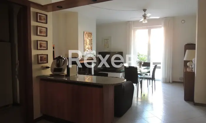 Rexer-Terni-Villetta-a-schiera-zona-residenziale-ottimo-stato-Cucina