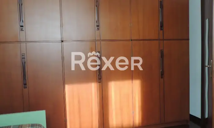 Rexer-Terni-Villetta-a-schiera-zona-residenziale-ottimo-stato-Camera-da-letto