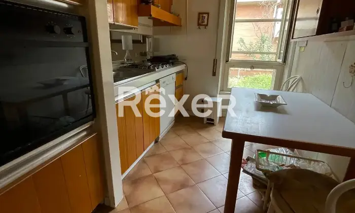 Rexer-Cisterna-di-Latina-Trilocale-in-vendita-in-Via-Alessandro-Manzoni-Centro-Cisterna-di-Latina-Altro