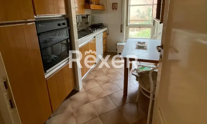 Rexer-Cisterna-di-Latina-Trilocale-in-vendita-in-Via-Alessandro-Manzoni-Centro-Cisterna-di-Latina-Altro