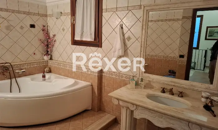 Rexer-Mazara-del-Vallo-Ampia-villetta-a-schiera-Altro