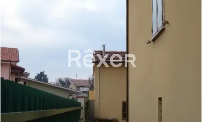 Rexer-Pieve-A-Nievole-Complesso-residenziale-con-due-unit-indipendenti-giardino-box-e-pertinenze-m-totali-Altro
