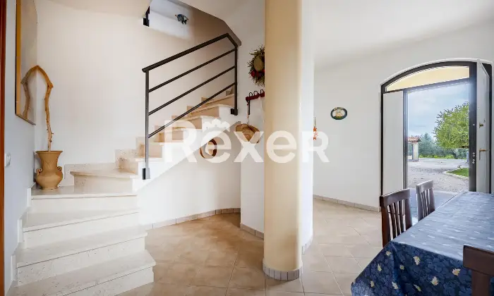 Rexer-Scanzano-Jonico-Villa-Bifamiliare-con-Ampio-Giardino-e-Terreno-a-Pochi-Minuti-dal-Mare-Altro