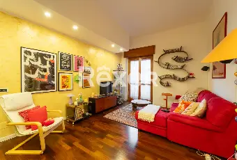 Rexer-Milano-Appartamento-di-mq-con-cantina-Zona-Washington-MM-De-Angeli-e-MM-Bolivar-Altro