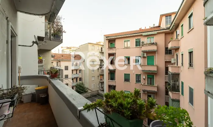 Rexer-Milano-Appartamento-di-mq-con-cantina-Zona-Washington-MM-De-Angeli-e-MM-Bolivar-Altro