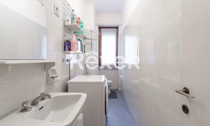 Rexer-Milano-CINQUE-LOCALI-CON-TRIPLA-ESPOSIZIONE-Altro