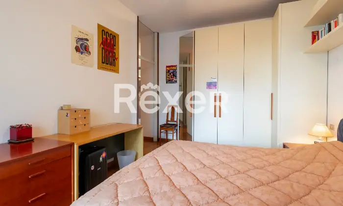 Rexer-Milano-CINQUE-LOCALI-CON-TRIPLA-ESPOSIZIONE-Altro