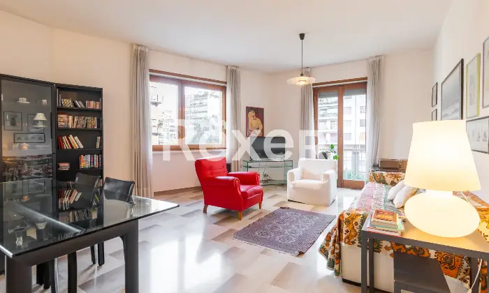 Rexer-Milano-CINQUE-LOCALI-CON-TRIPLA-ESPOSIZIONE-Altro