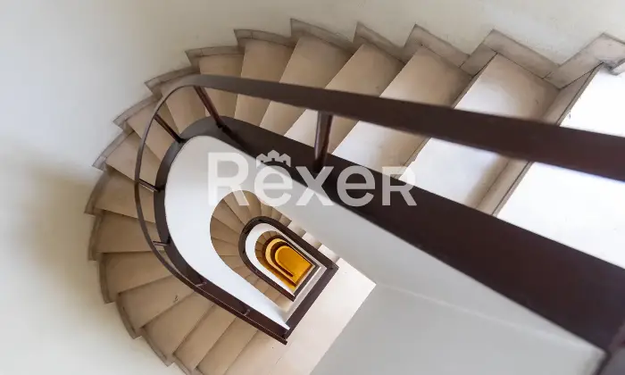 Rexer-Milano-CINQUE-LOCALI-CON-TRIPLA-ESPOSIZIONE-Altro