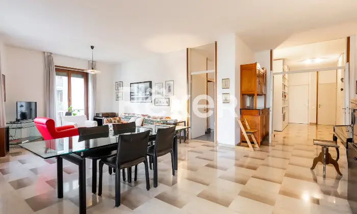 Rexer-Milano-CINQUE-LOCALI-CON-TRIPLA-ESPOSIZIONE-Altro